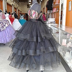 Loly's Bridal